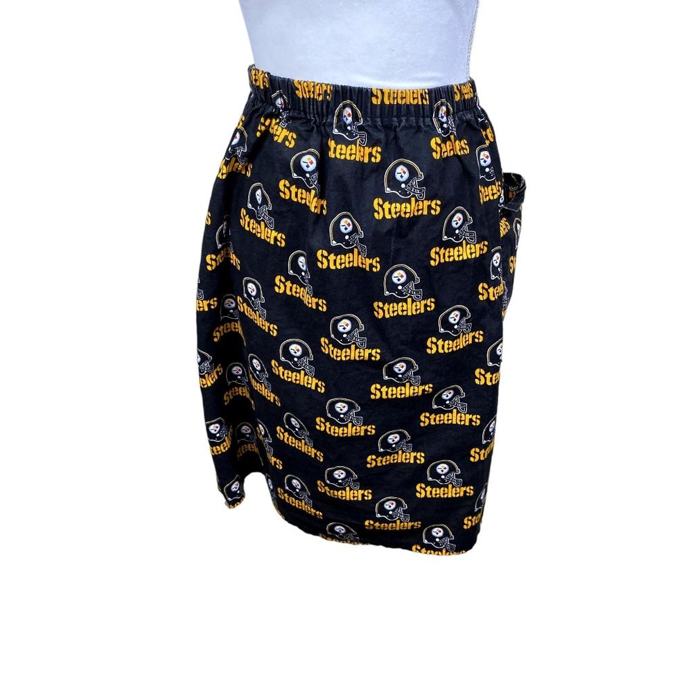 Hand crafted Pittsburgh Steelers skirt, size XS or Small, pocket, elastic waist